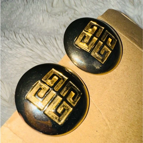 GIVENCHY clip on earrings